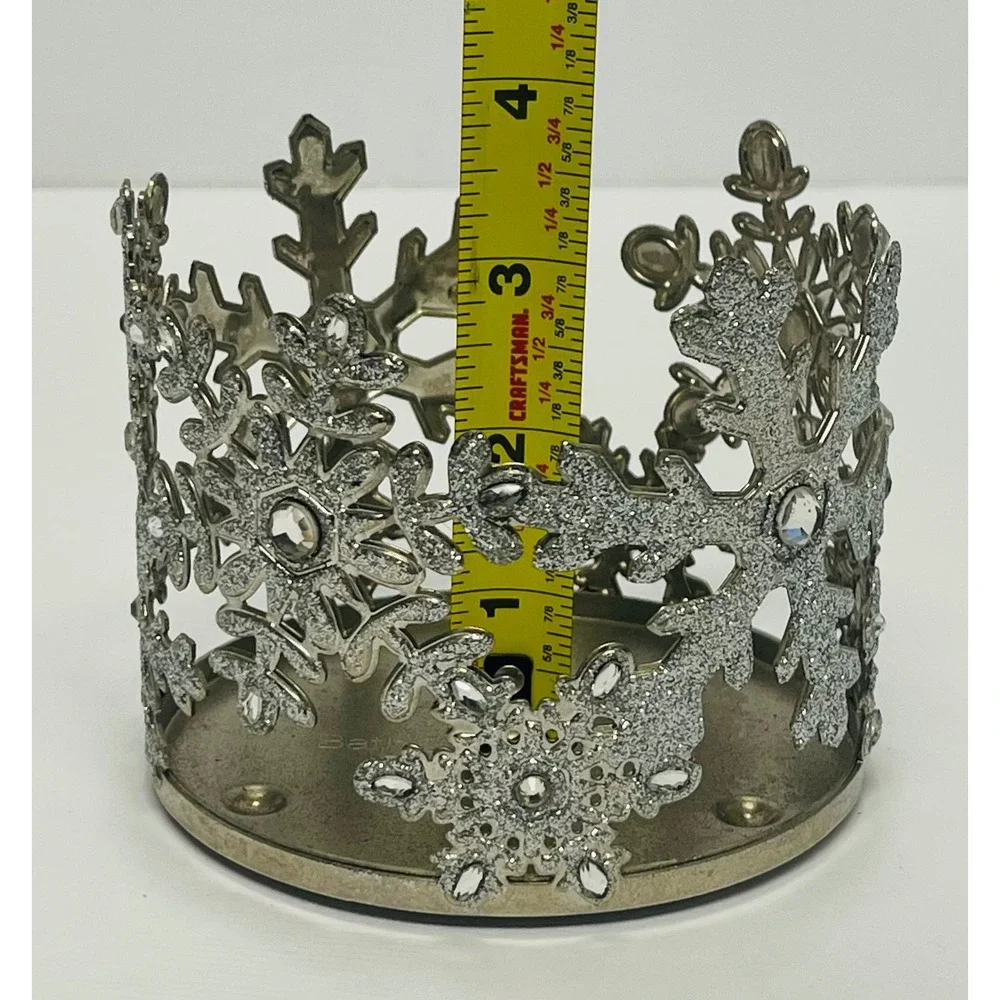 Bath & Body Works Silver Snowflake Glitter 3-Wick Candle Holder Pedestal Sleeve - Picture 7 of 7